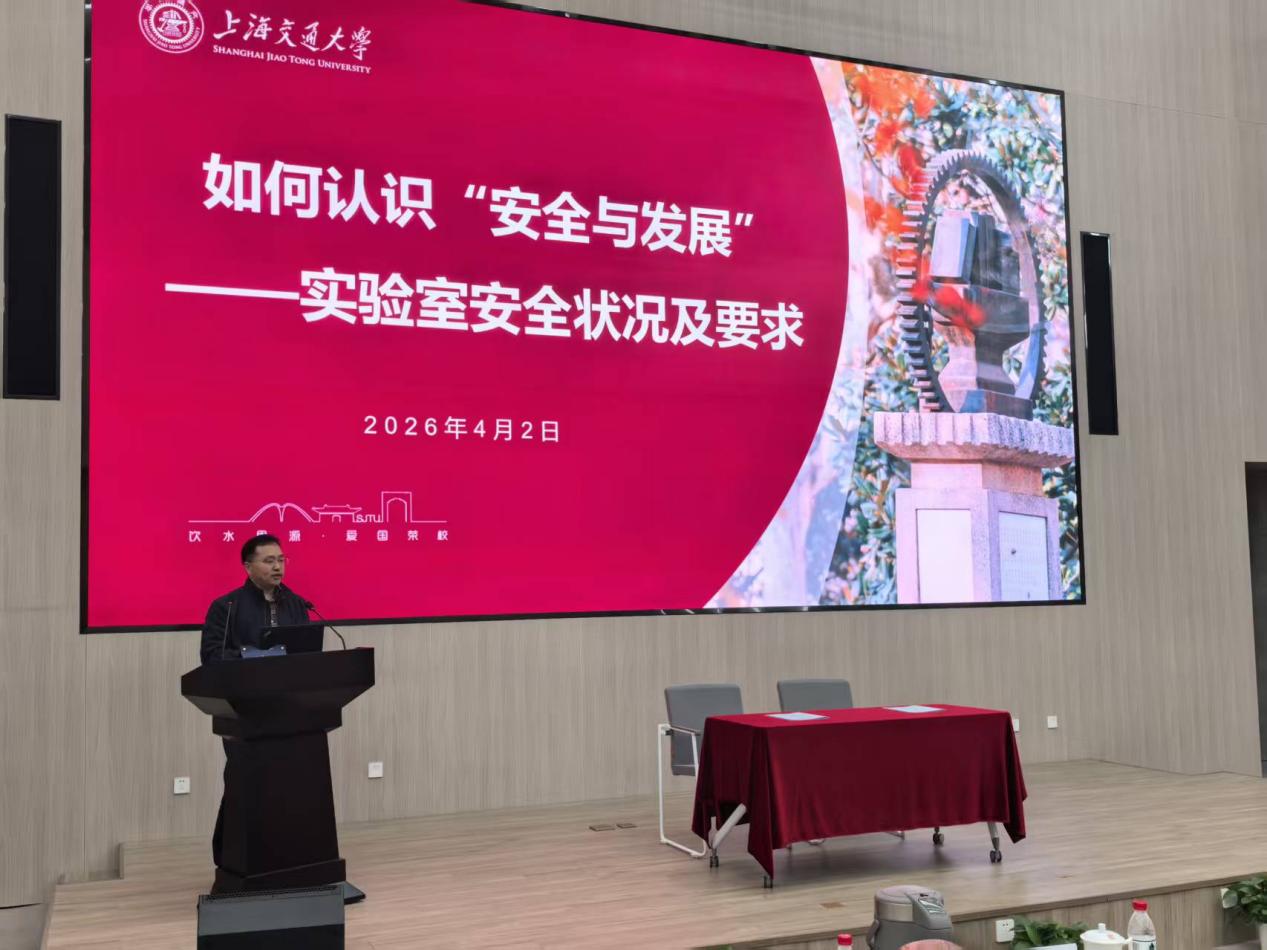 b7059d5eb6f13a9ea1139b49cf748480